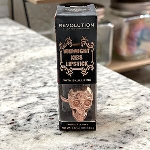 Revolution Midnight kiss lipstick w/ skull ring